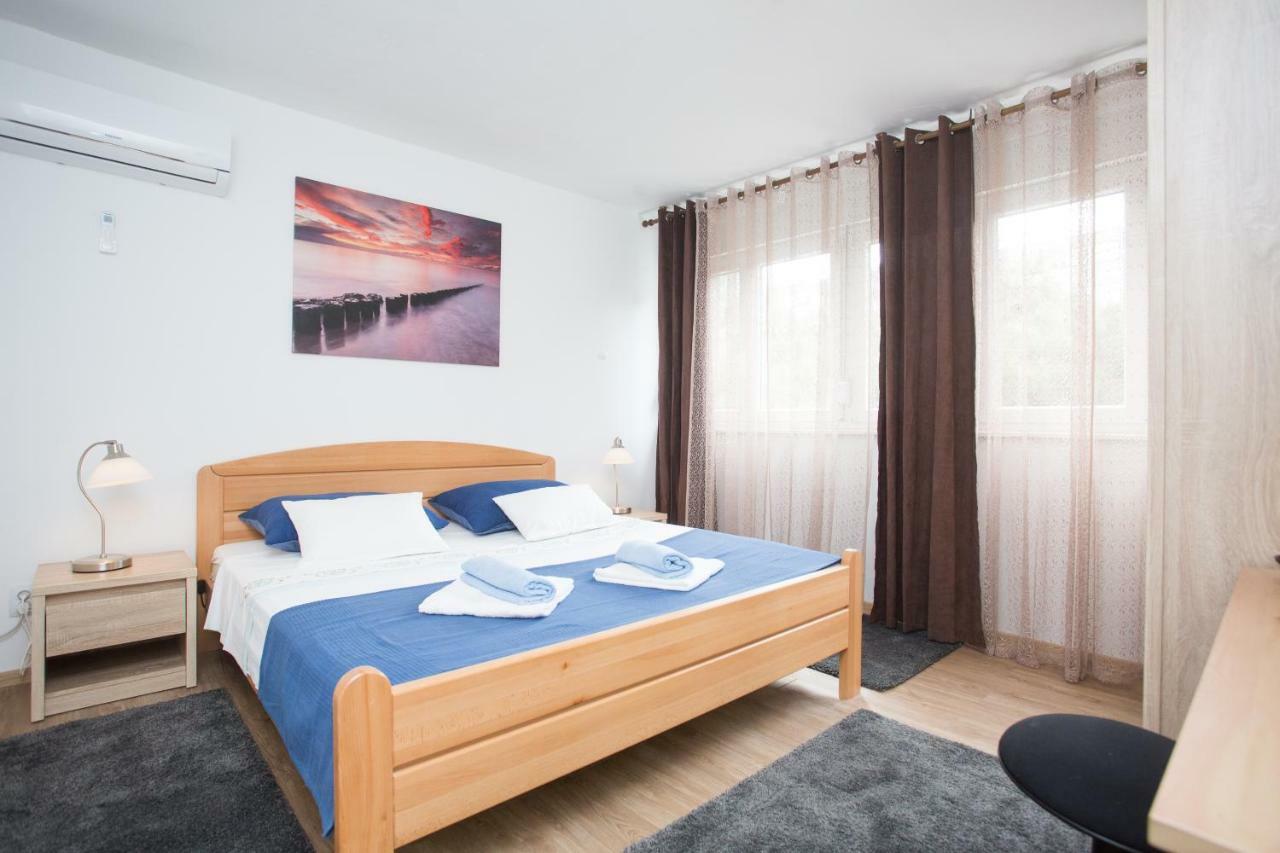 Apartmani Maras Split Zewnętrze zdjęcie